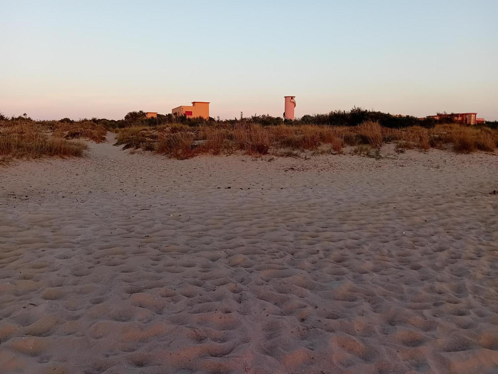 شقة Accesso Diretto Sul Mare Maredilucecala كالامْبْروني المظهر الخارجي الصورة